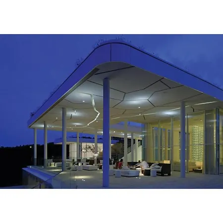 Stunning In With Outdoor Swimming Pool, 2 Bedrooms And Wifi Novi Vinodolski